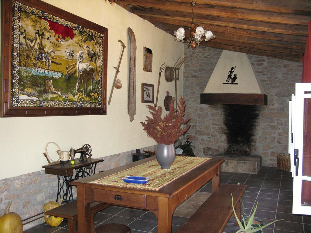 El Condado Casa Rural Фуэнтес-де-Оньоро Экстерьер фото